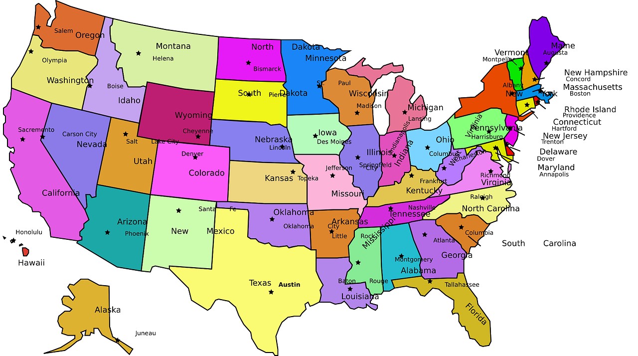 Map of the United States courtesy of Pixabay and Image by OpenClipart-Vectors
